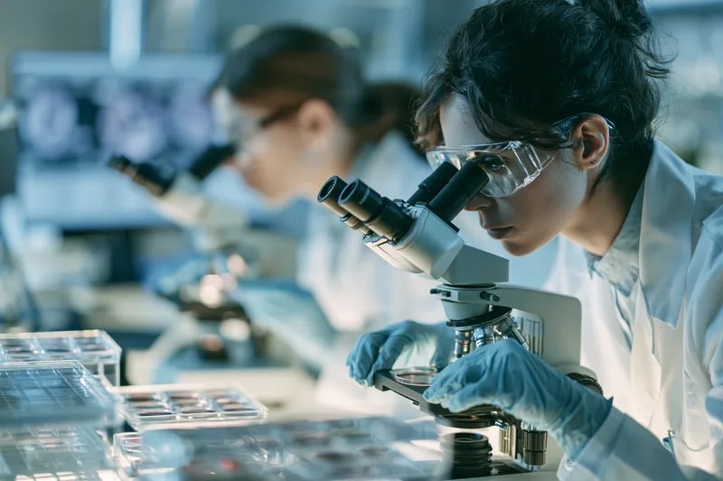 Leukemia Survival Rate: What The Numbers Mean For You 3 Leukemia prognosis genetic blood analysis